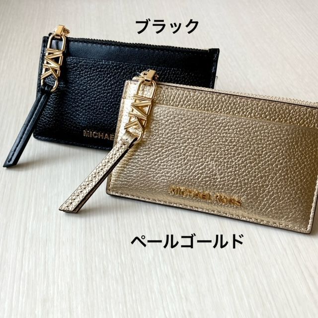 新品 マイケルコース 本革製カードケース パスケース 薄型財布