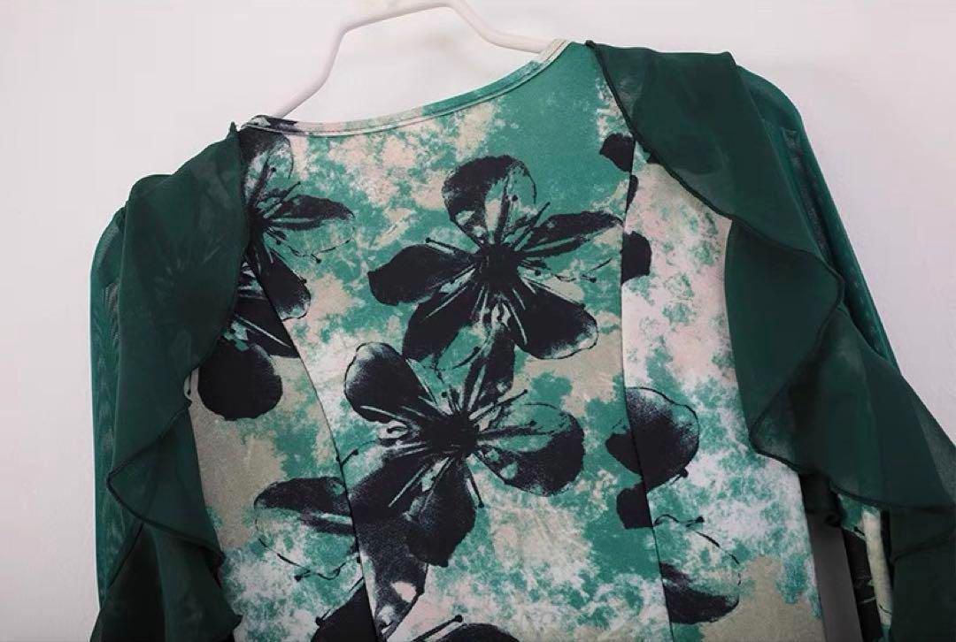 新品未使用 ダンスパーティーやデモ・発表会向き ダンス練習用