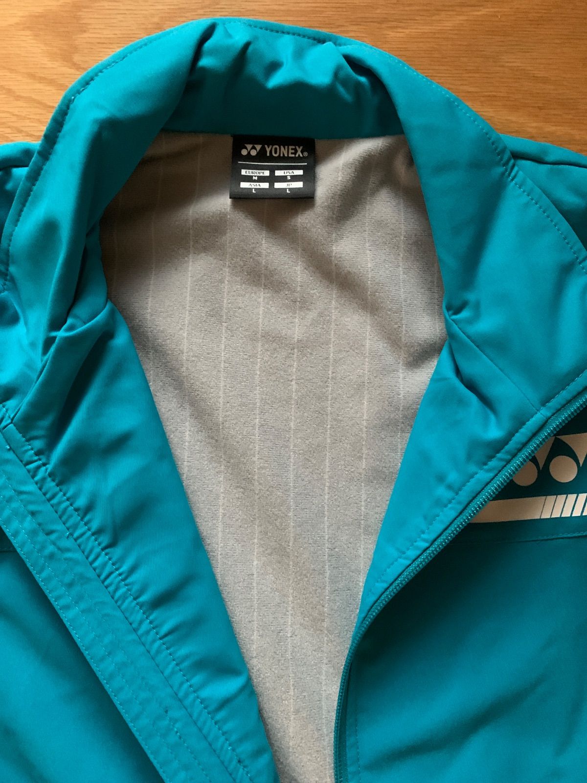 ウィンドウォーマーシャツ