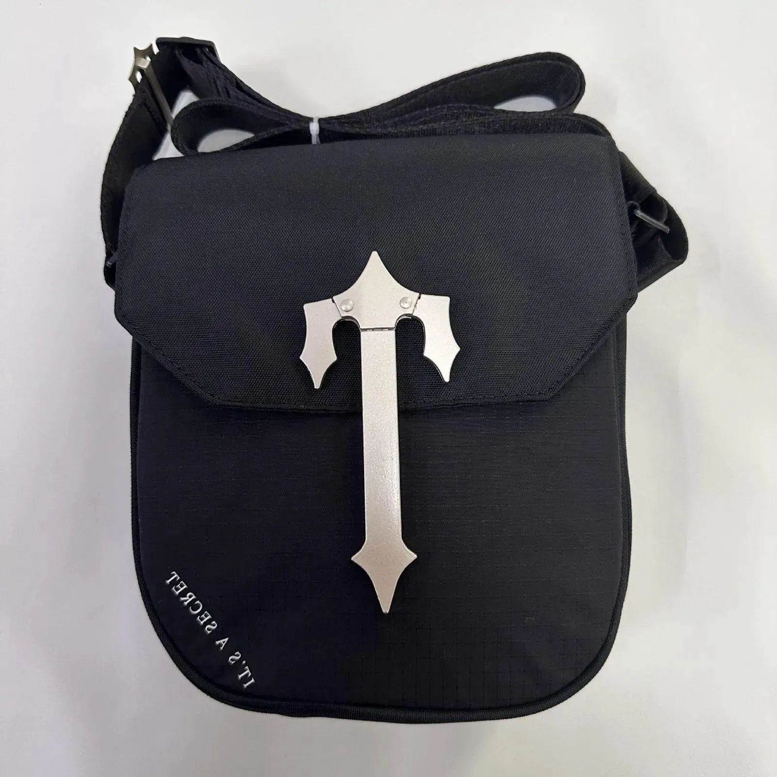 TRAP STAR トラップスターショルダーバック