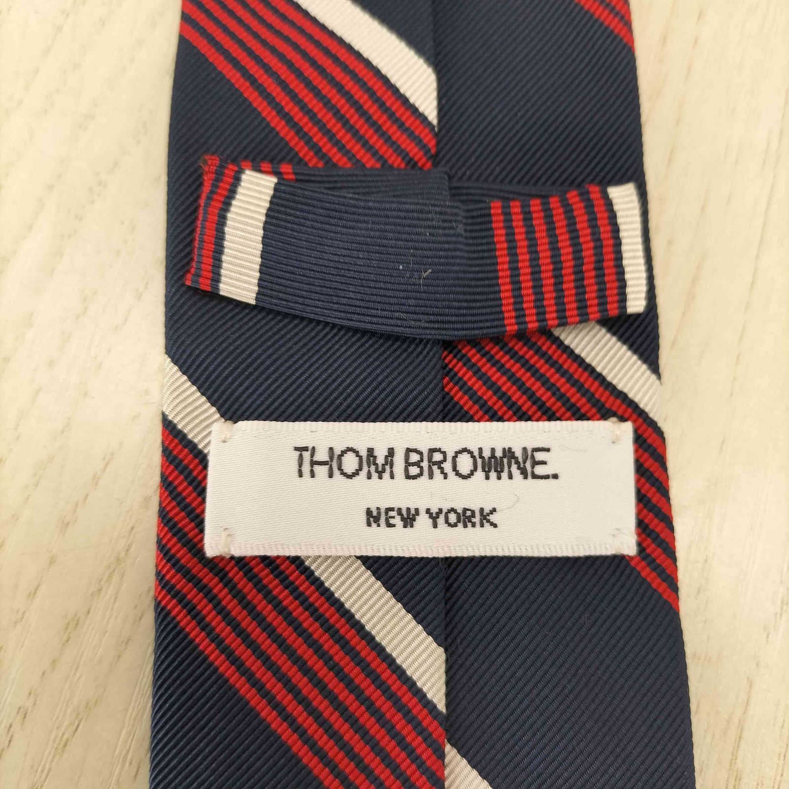 トムブラウン THOM BROWNE レジメンタルネクタイ メンズ 表記無 - メルカリ