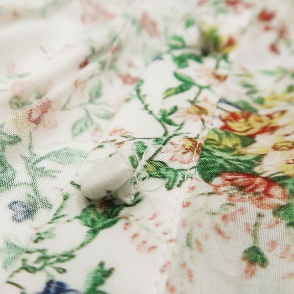 希少 黒入荷！ CAPONI LORETTA フリルブラウス フワラープリント 6521-343-1002 シャツ/ブラウス(長袖/七分)