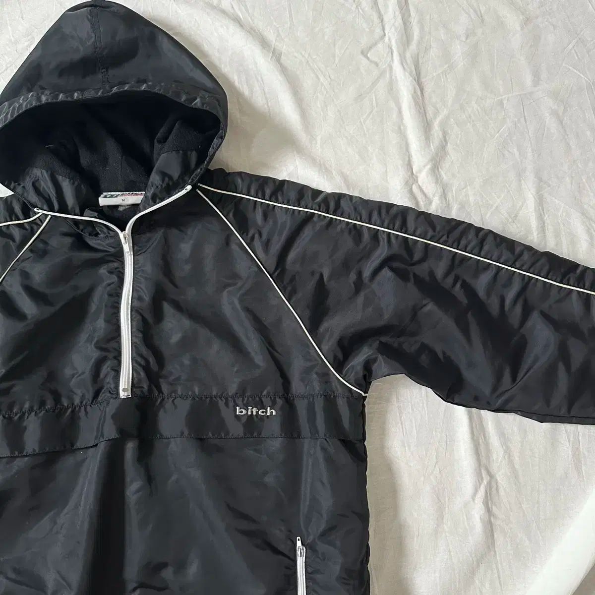 Vintage 90's Bitch Skateboards Windbreaker – Mills Vintage USA