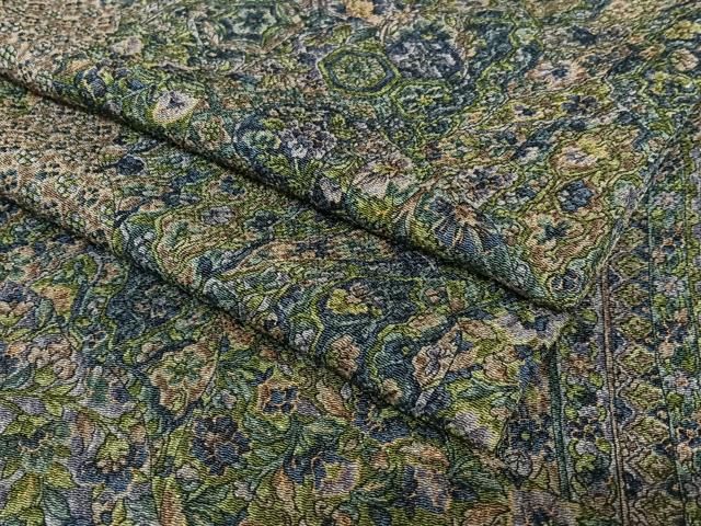 平和屋着物○上質な小紋 舞桜文 金彩 鬼しぼ縮緬 正絹 逸品