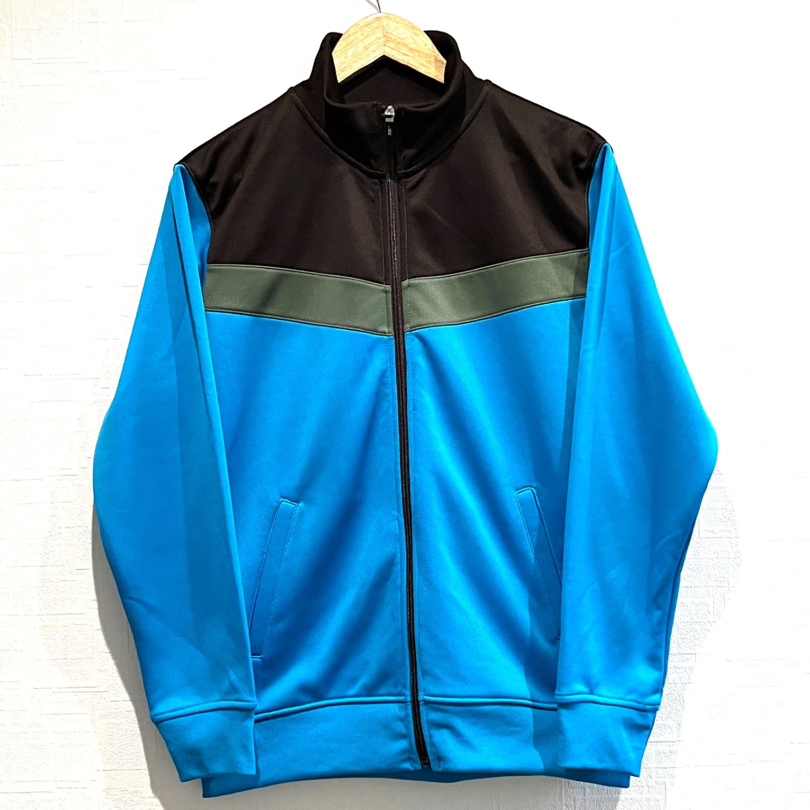 新品70000円ルシェルブルーヤギ100%