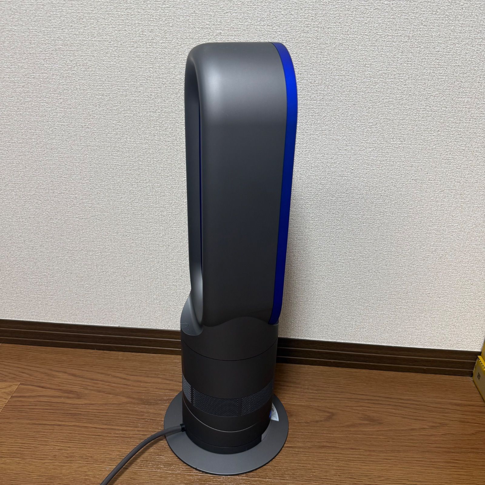 Dyson hot+cool 扇風機 黒・青 Dyson hot+cool 扇風機 黒・青 - メルカリ