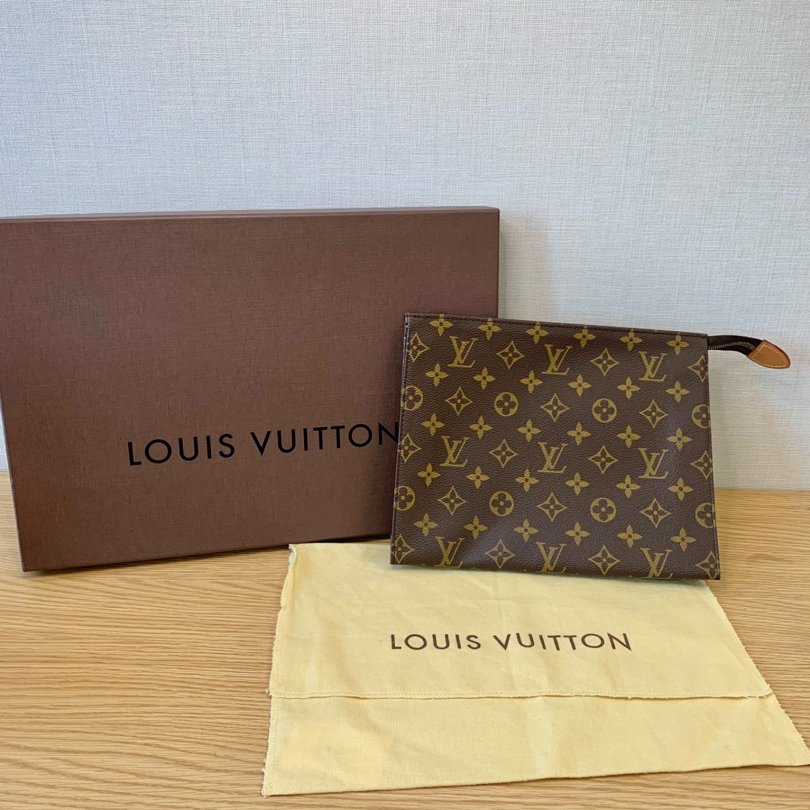 LOUIS VUITTON ポッシュトワレ クラッチバッグ