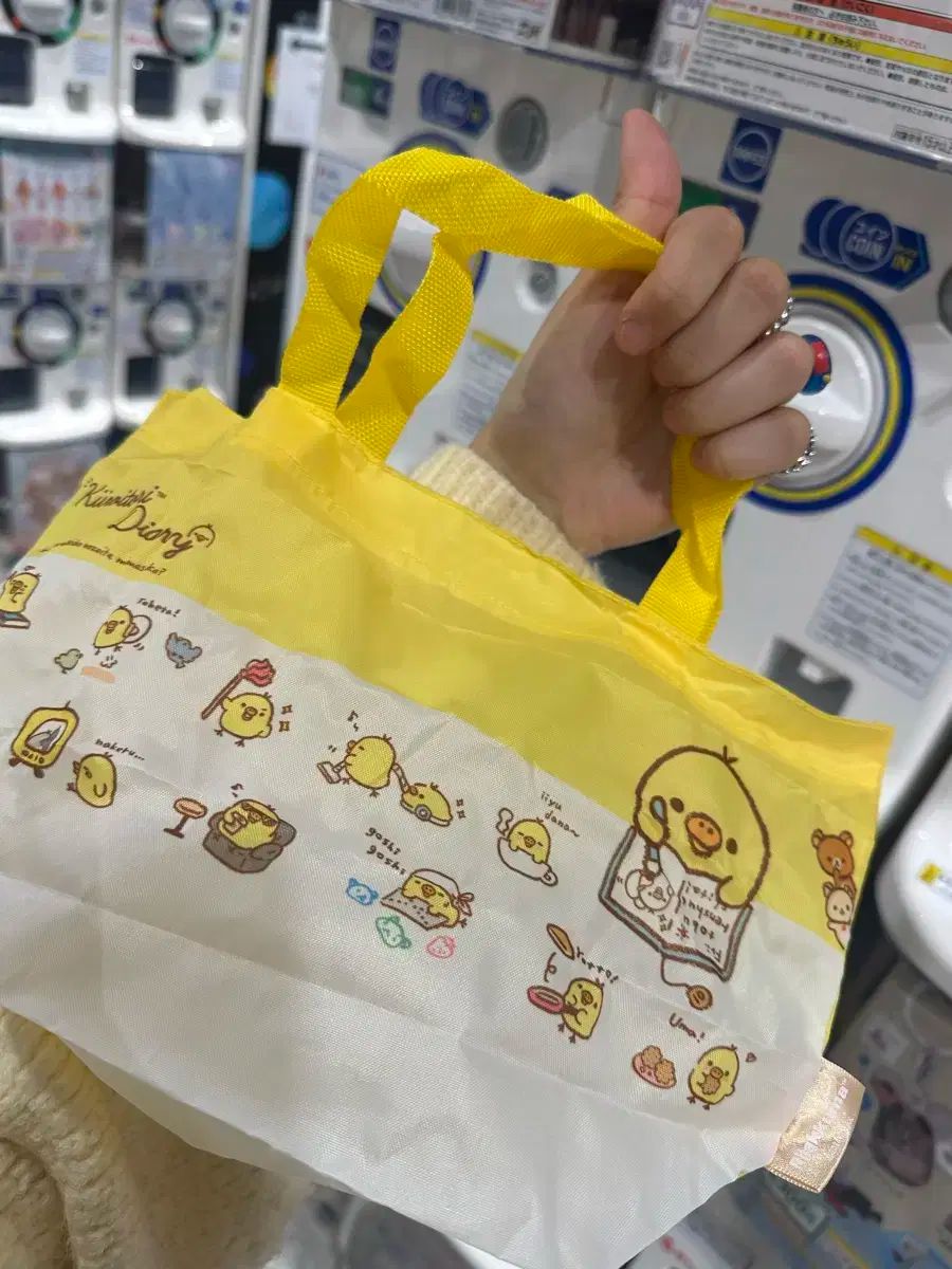 キイロイトリ ガチャ バッグ