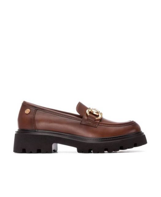 送料無料 キシタイ レディース パンプス シューズ Women s Casual Moccasins By XTI Camel