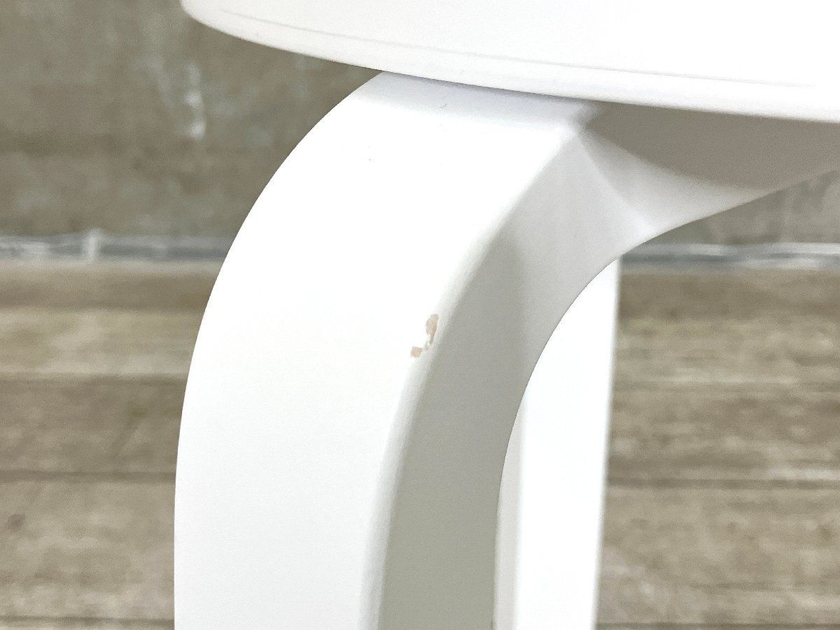 フィンランド 3本足