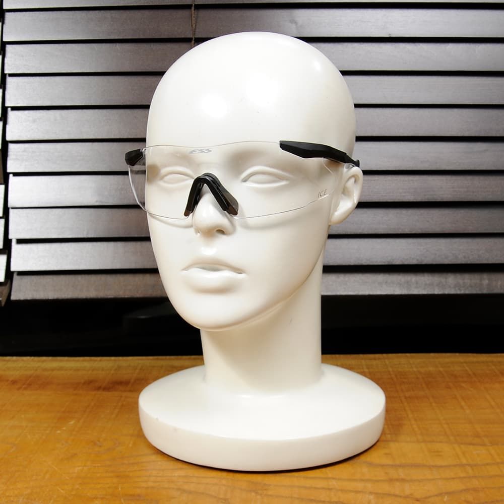 米軍■新品 REVISION セーフティ シールド 防弾サングラス 米軍□新品 REVISION セーフティ シールド 防弾サングラス