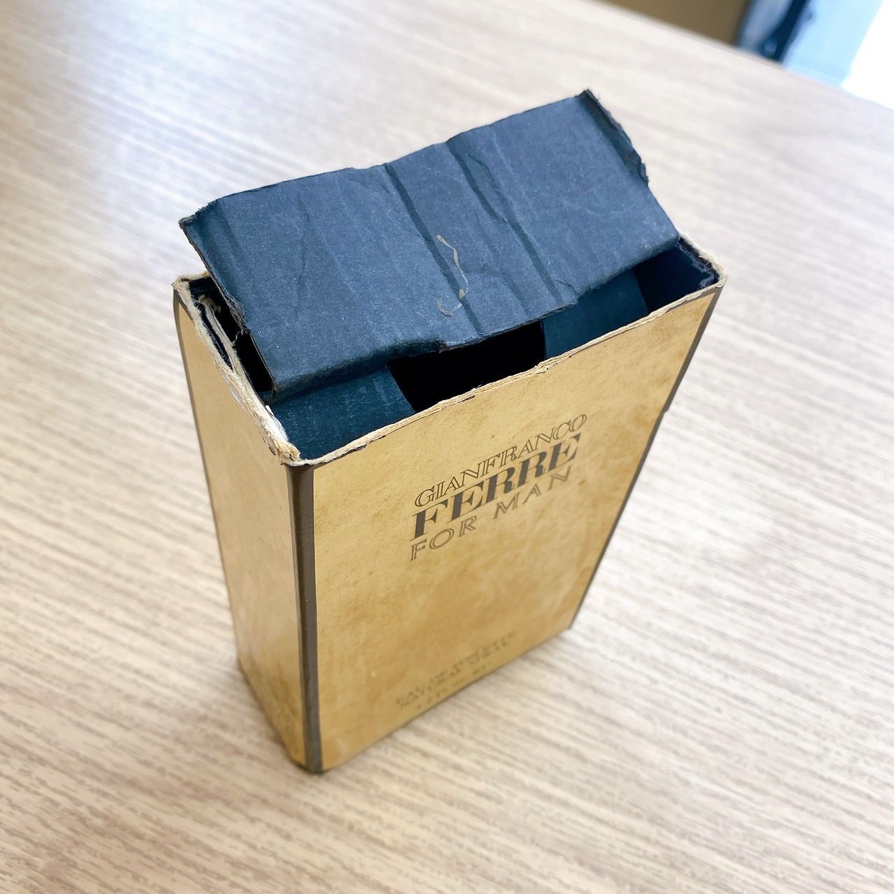 ヴァレンティノ ウォモ オードトワレ 100ミリ ヴァレンティノ ウォモ