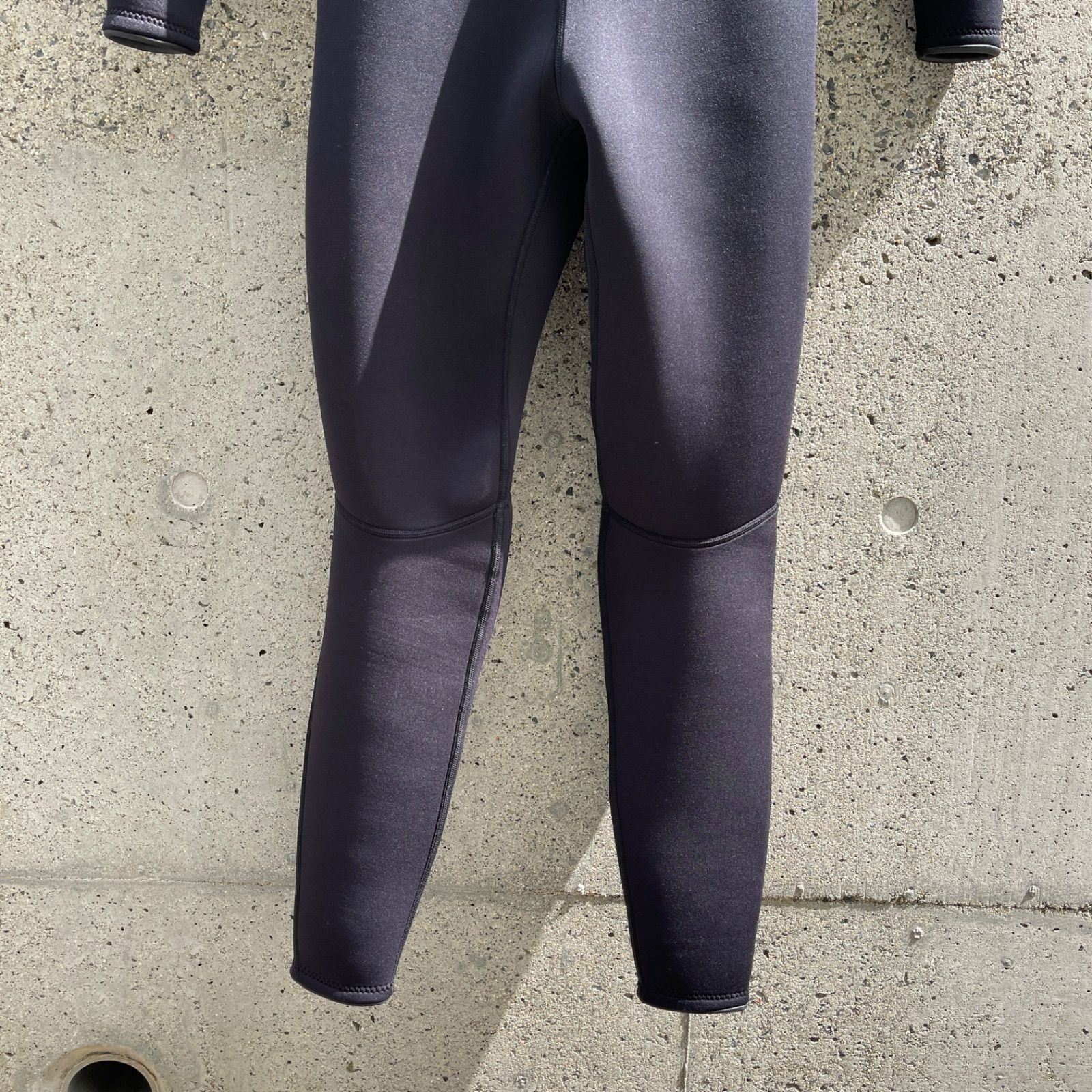 美品　BILLABONG ジャージ　フルスーツ　ML 極美品 MLサイズ ビラボン BILLABONG ウエットスーツ フロント