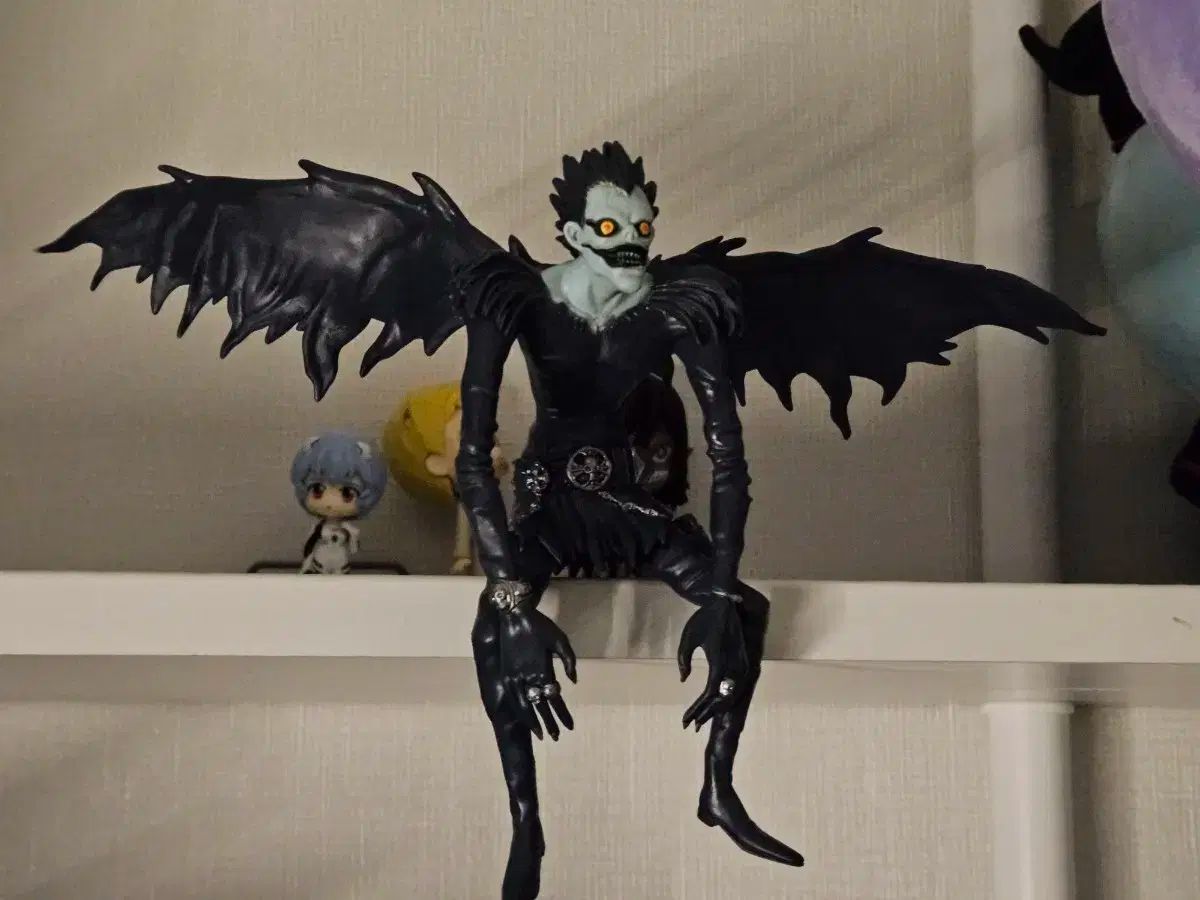 DEATHNOTE デスノートリューク フィギュア Amazon | DEATH NOTE デスノート リューク 特典 フィギュア