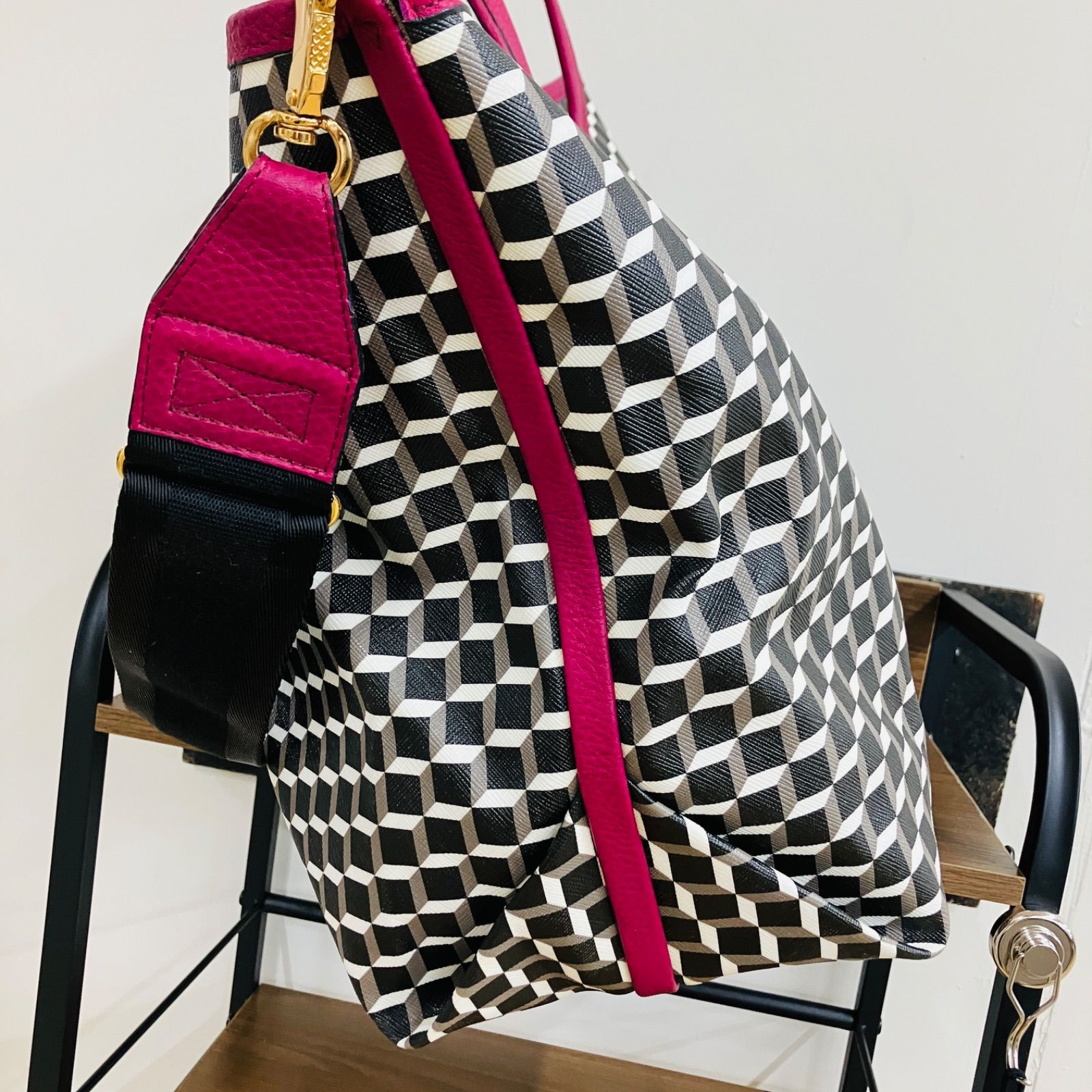 ショルダーバッグ