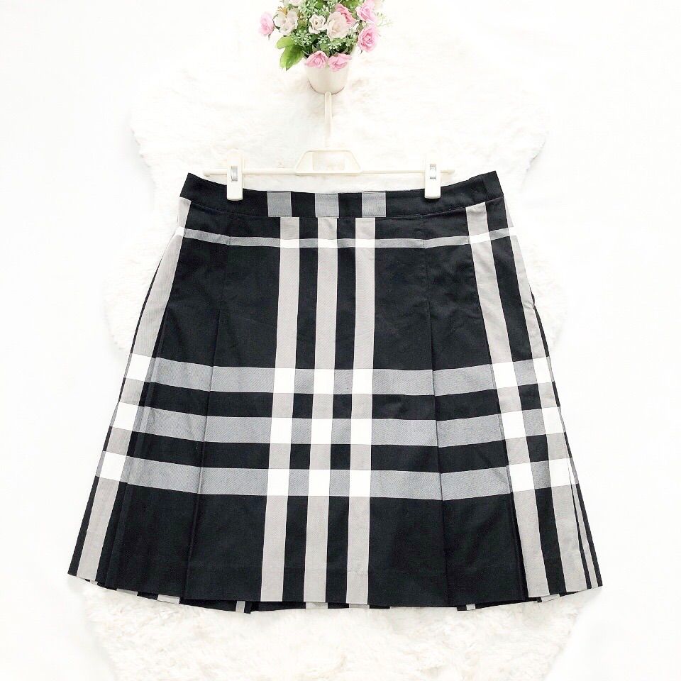 BURBERRY GOLF バーバリーゴルフ メガチェックスカート ノバチェック ゴルフウェア 大きいサイズ13 XL ブラック×ホワイト