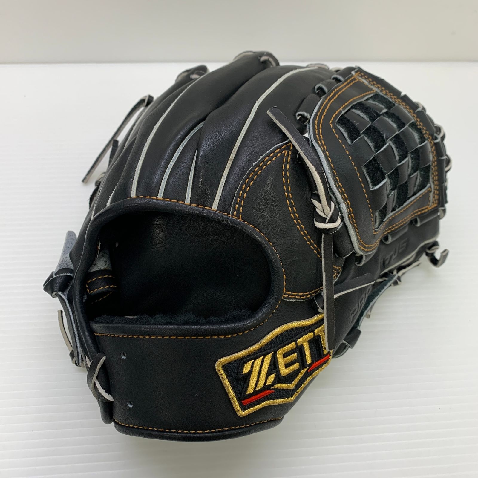 ゼット ZETT プロステイタス 軟式 大人 一般 二塁手 遊撃手用 グローブ グラブ 右投げ BRGB30050 品 野球 6169