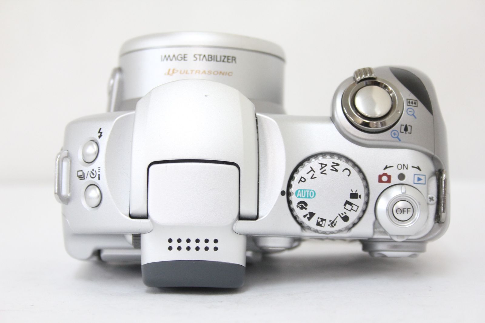 僅か33ショット 元箱付き 極上品 リコー GR III HDF 僅か33ショット 元箱付き 極上品 リコー GR III HDF（RICOH GR