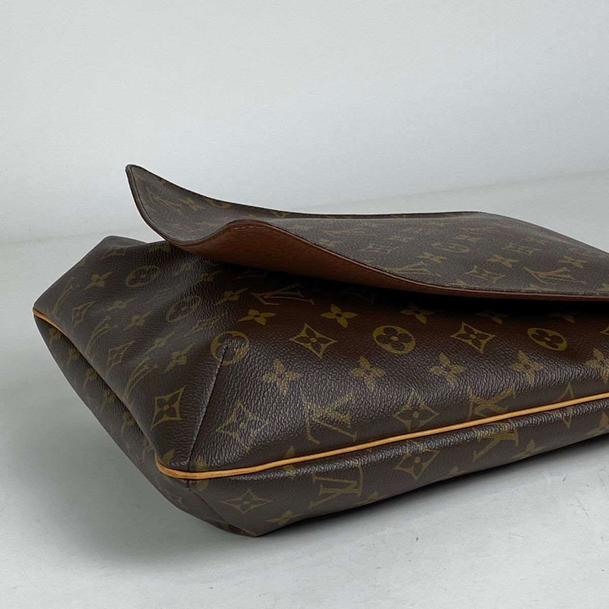 LOUIS VUITTON ミュゼット ショルダーバッグ モノグラム