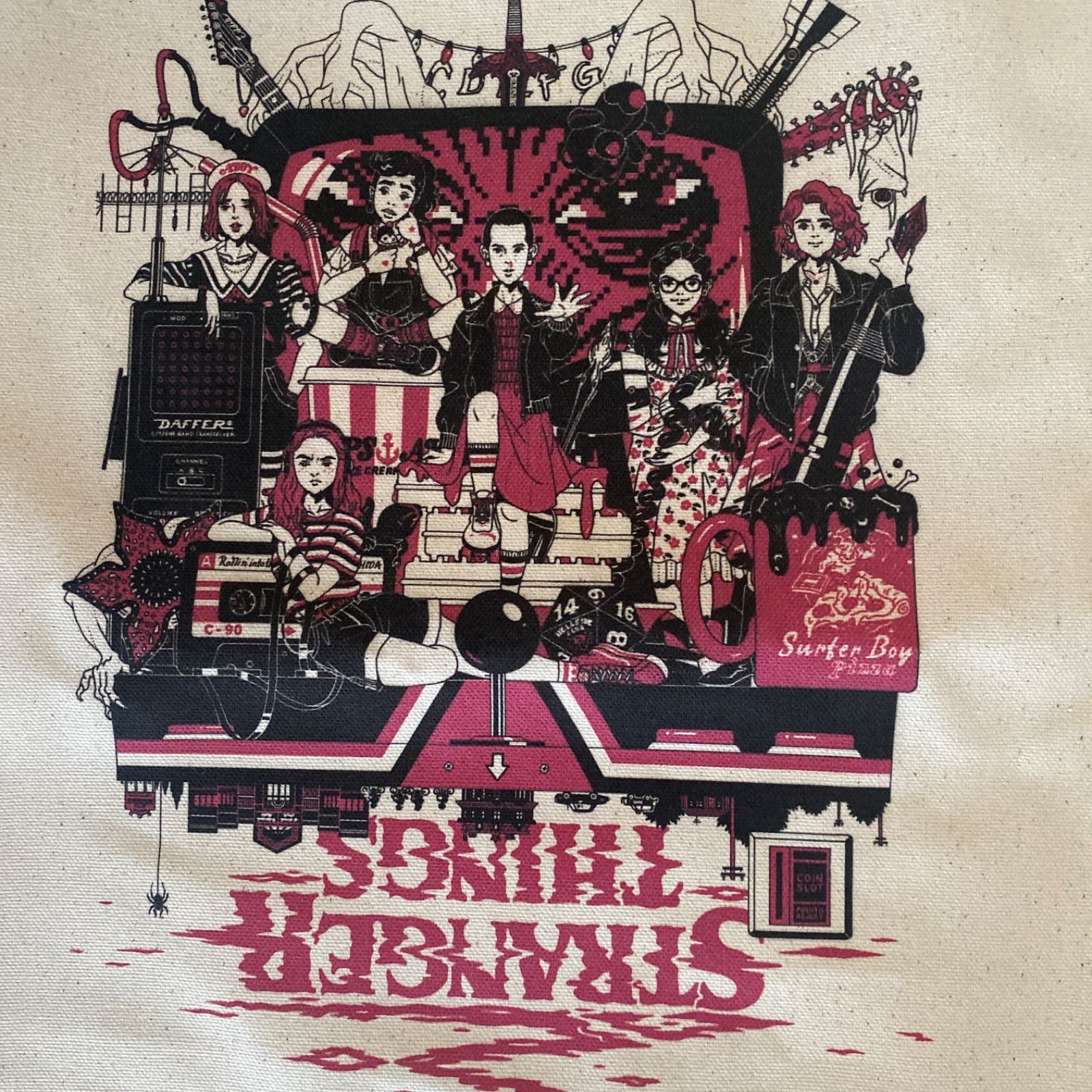 東京コミコン限定 グラニフ STRANGER THINGS drawn by 中村佑介