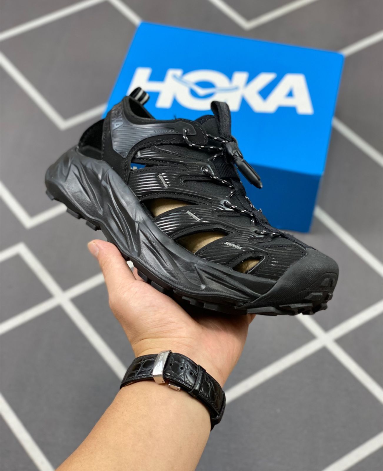 新品HOKA Hopara ブラック 男女兼用サンダル 箱付