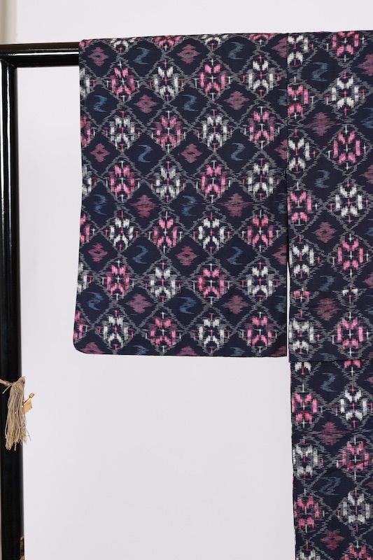 アンサンブル　藍　ピンク　紫　白　幾何学模様　G99