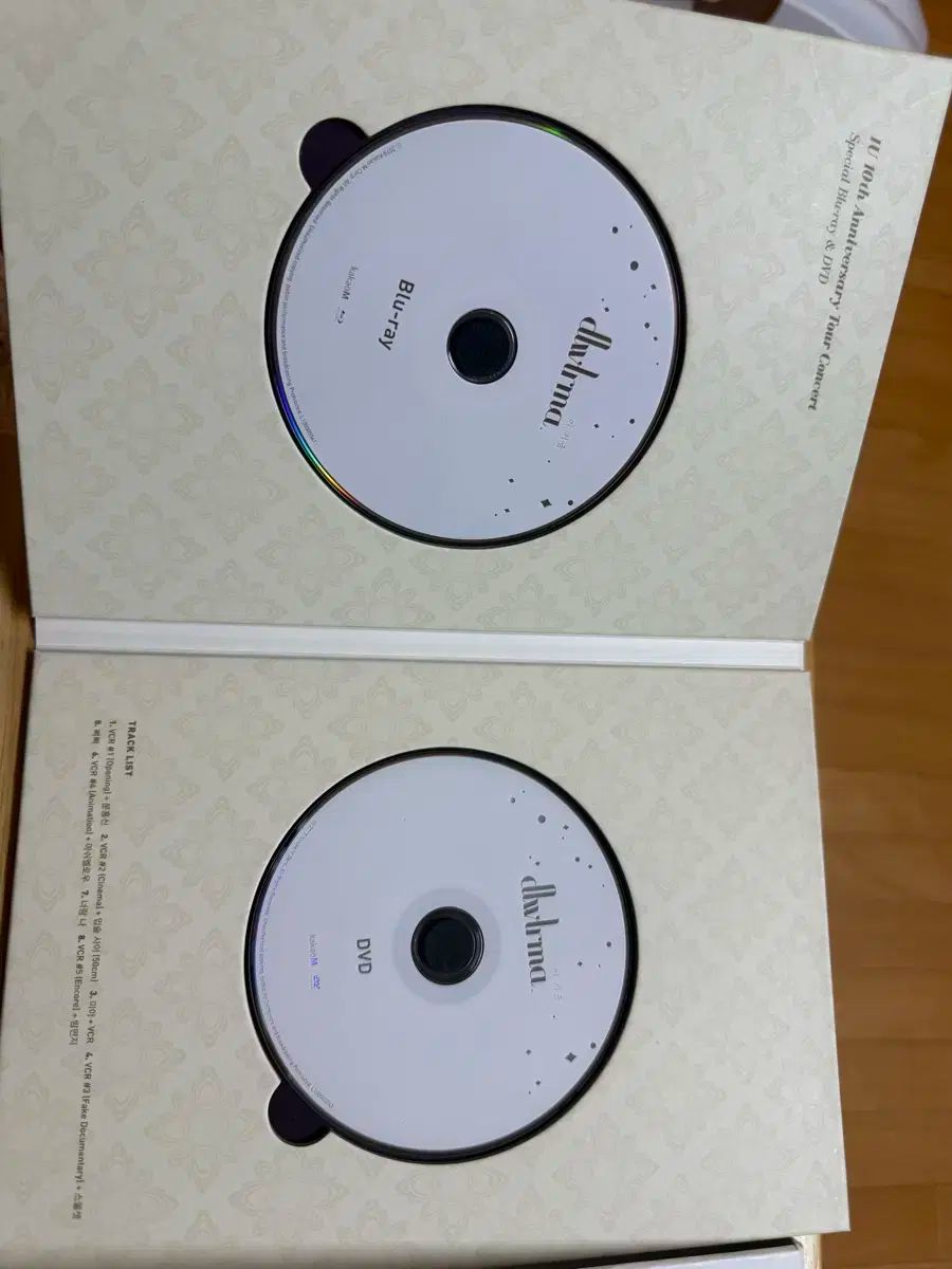 IU 10周年 コンサート ブルーレイ Blu-ray DVD アイユ