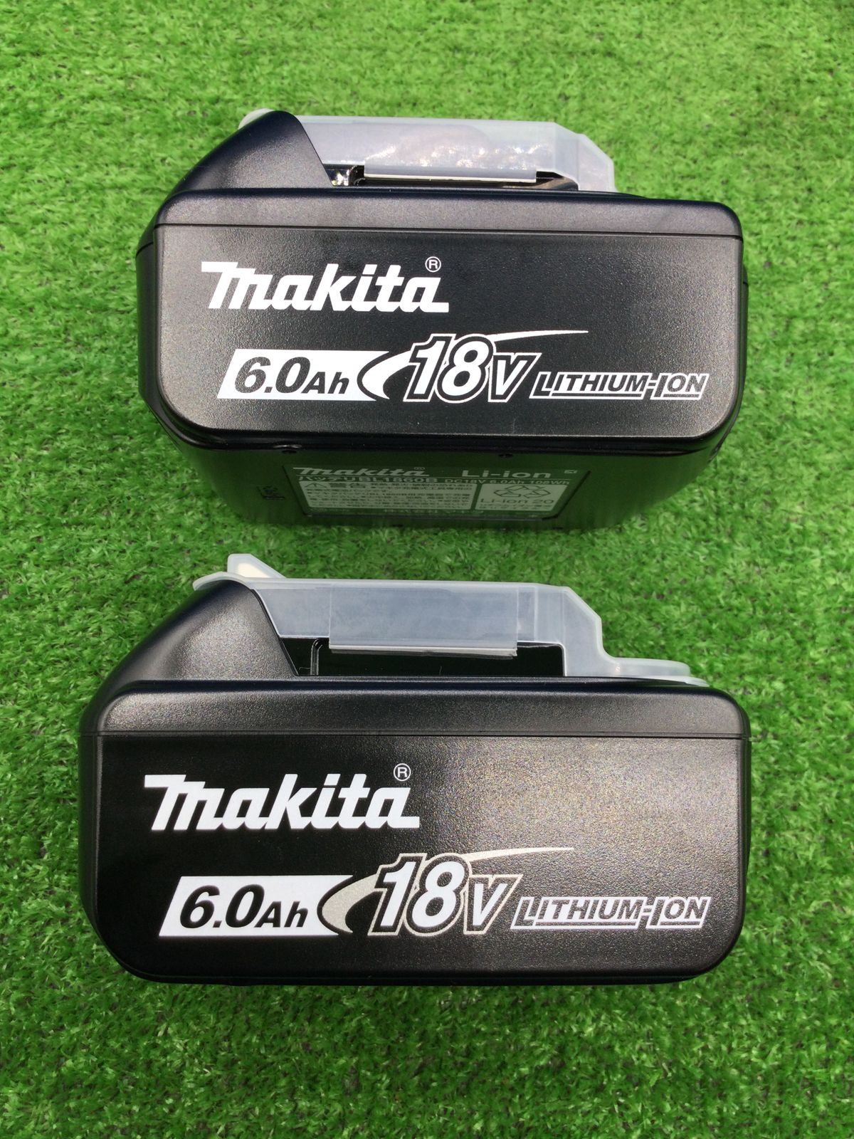 18v充電式インパクトドライバ TD173DXO