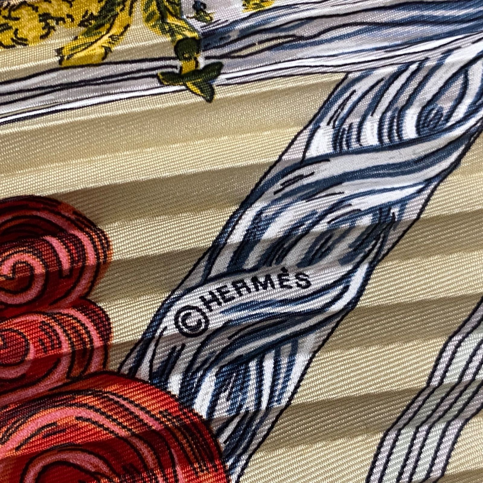 HERMES エルメス　プリーツ　スカーフ　カレ HERMES エルメス スカーフ/プリーツカレ 大判 ショール スカーフ