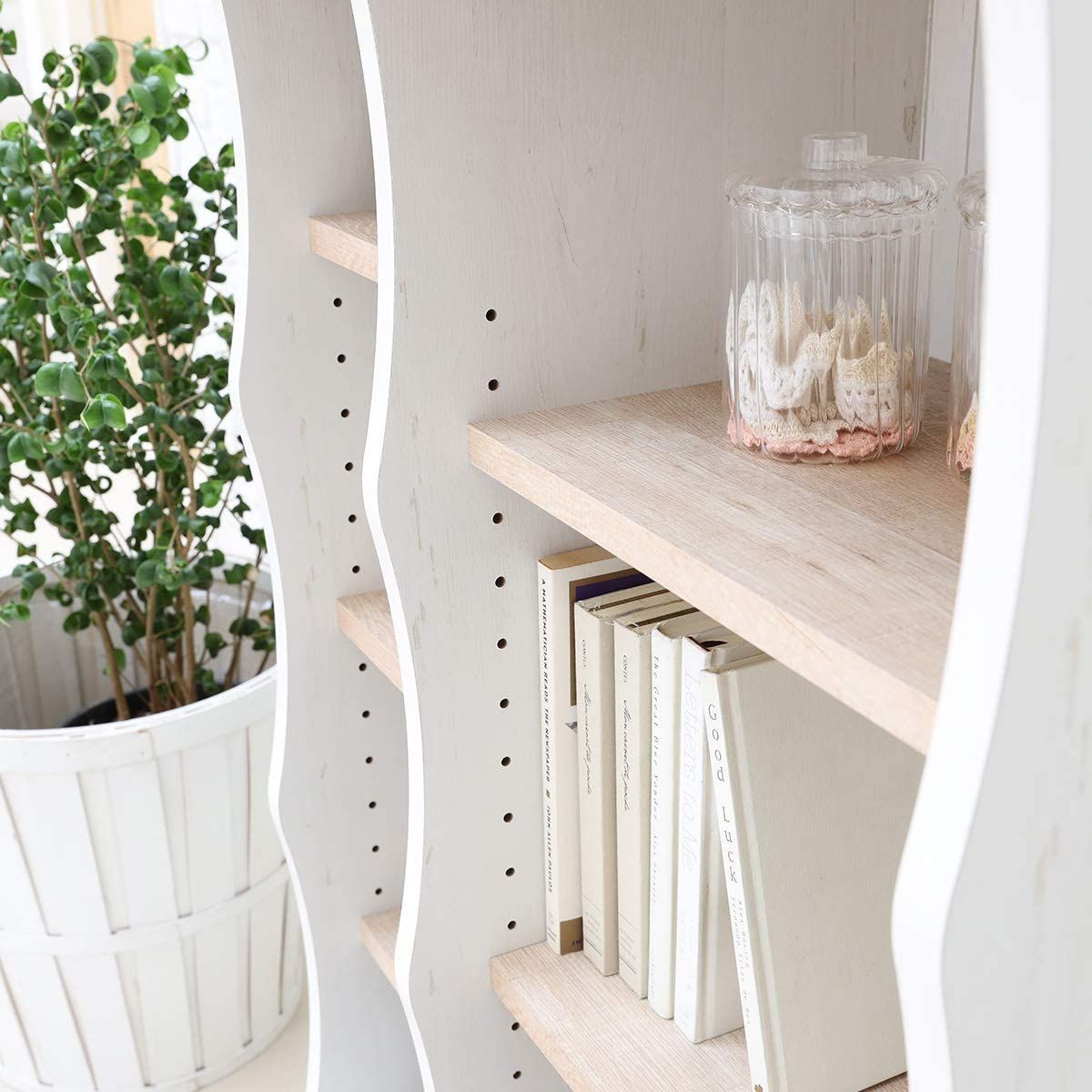 新着商品 フレンチシャビ―カフェ FSC-9055NW 奥行30.8cm 高さ88.4 幅56.6 ナチュラルブラウン 本棚 ラック 木材が風化したような白みがかったシートがかわいい ウェーブ形状のシルエットがおしゃれ 白井産業