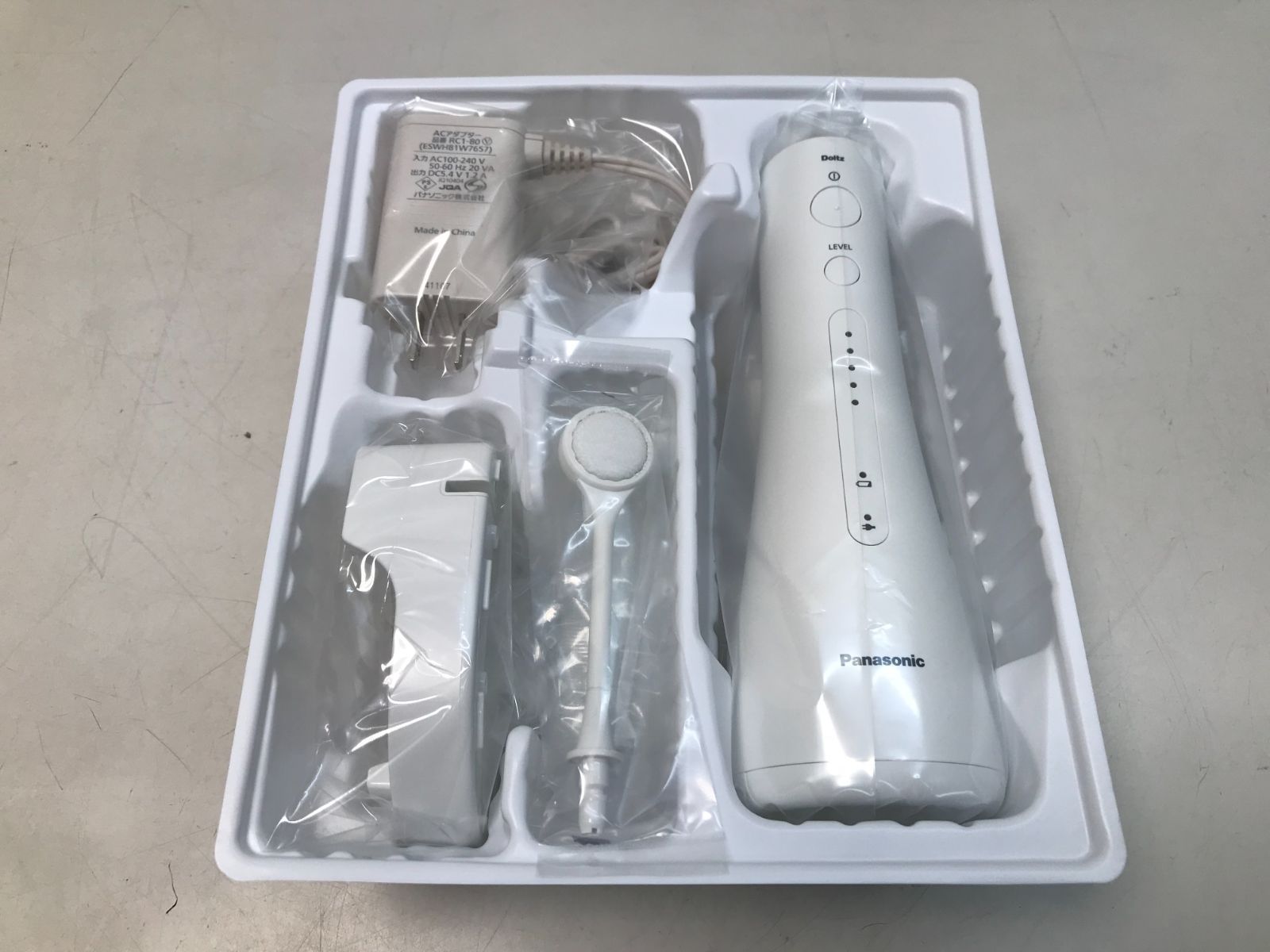  Panasonic ジェットウォッシャードルツ 口腔洗浄器 EW-DJ 55-W 4722 38-528 口腔洗浄機 オーラルケア