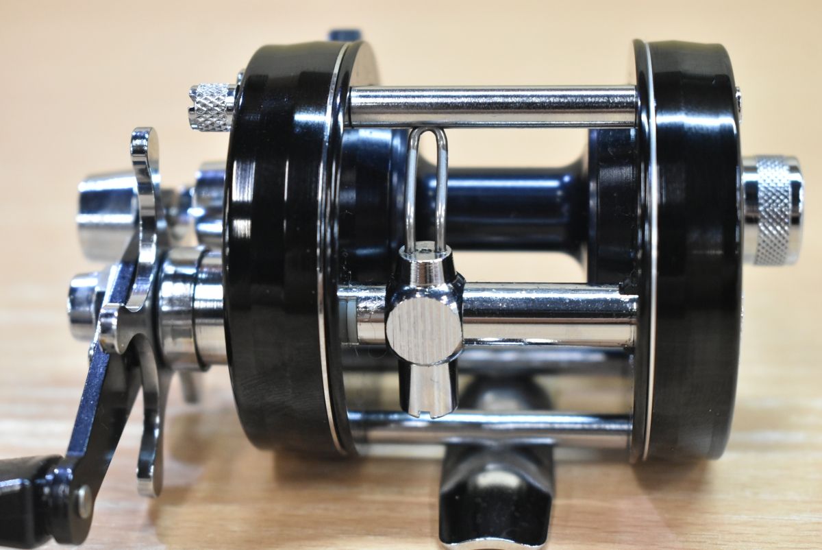 アブガルシア アンバサダー 2500C 右 89 0 89 90 ブラックスペシャル OA オリムピック ABU Garcia Ambassadeur ベイトリール