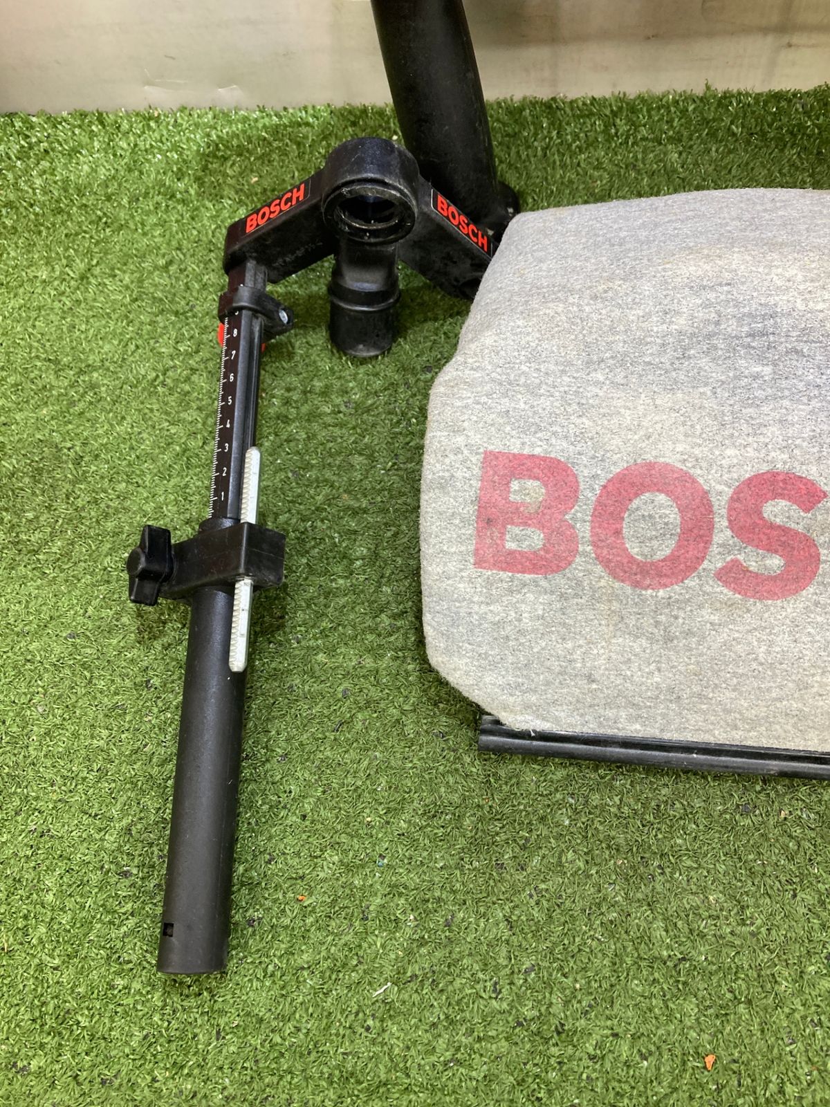 BOSCH SDSプラス 24mm 吸じんハンマードリル GAH500DSE GAH 500DSE 吸じんハンマードリル 1台 BOSCH(ボッシュ) 【通販