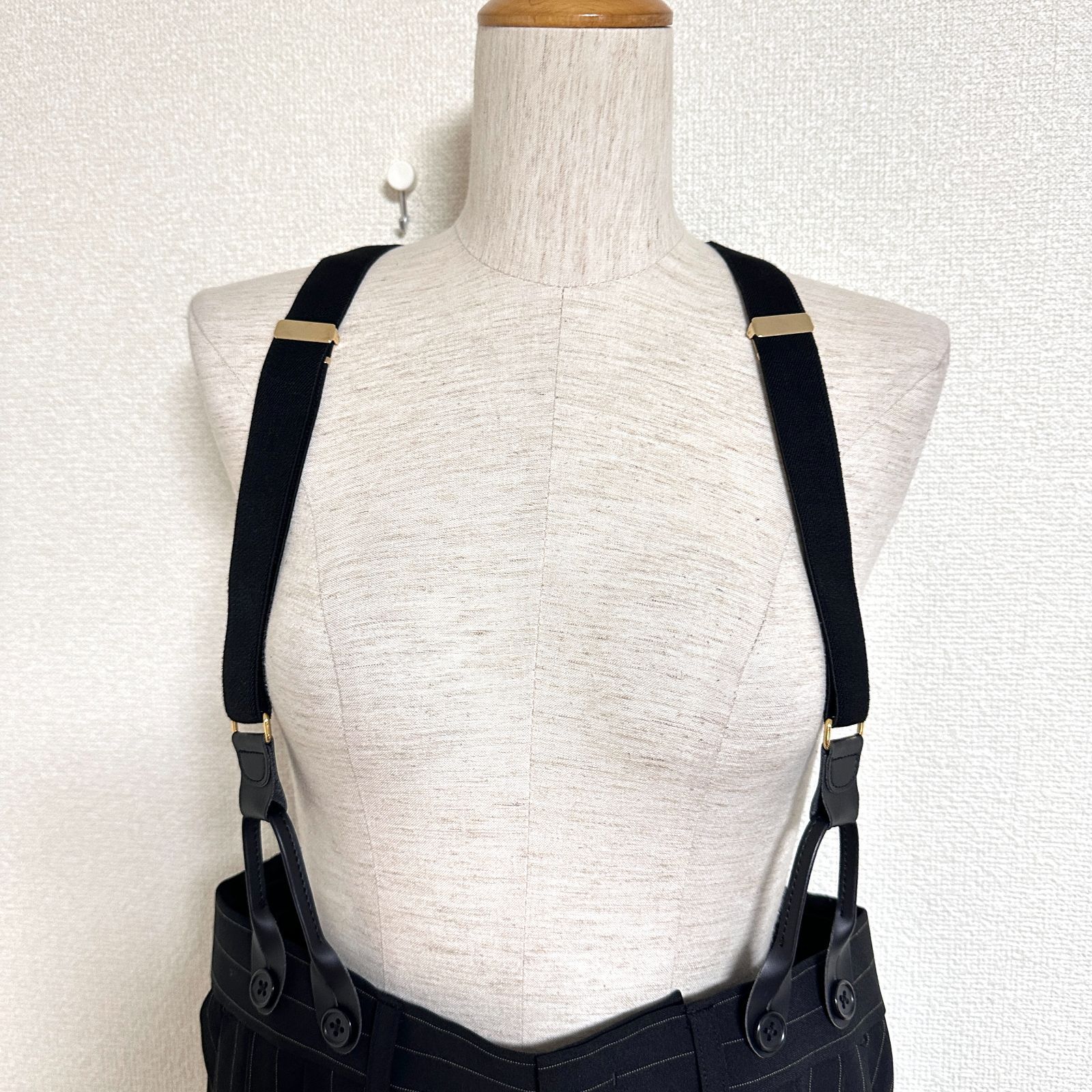 訳あり Curensology カレンソロジー サスペンダーパンツ タック