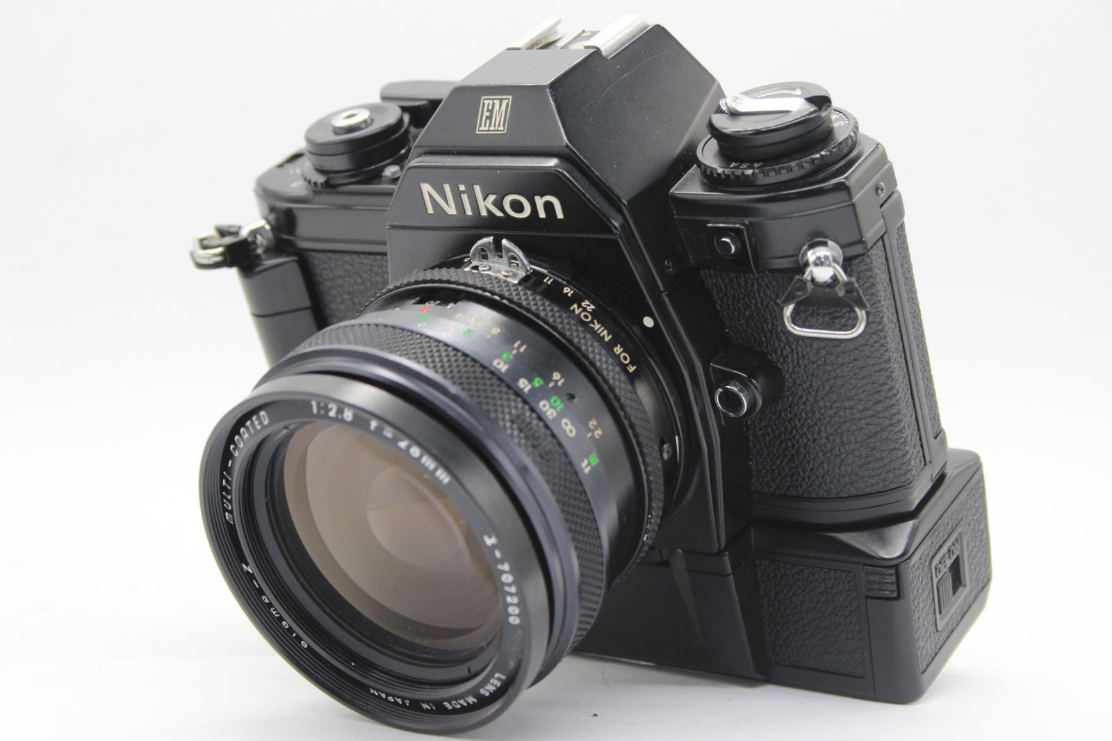 Nikon EM あたたかく NIKKOR 28mmf2.8