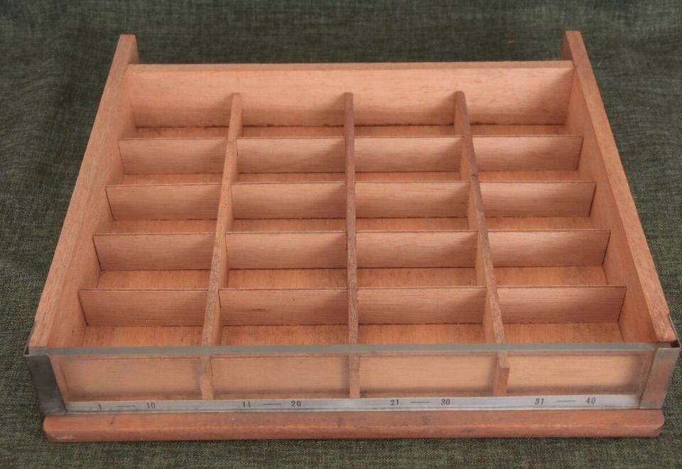 木製ミシン糸ケース