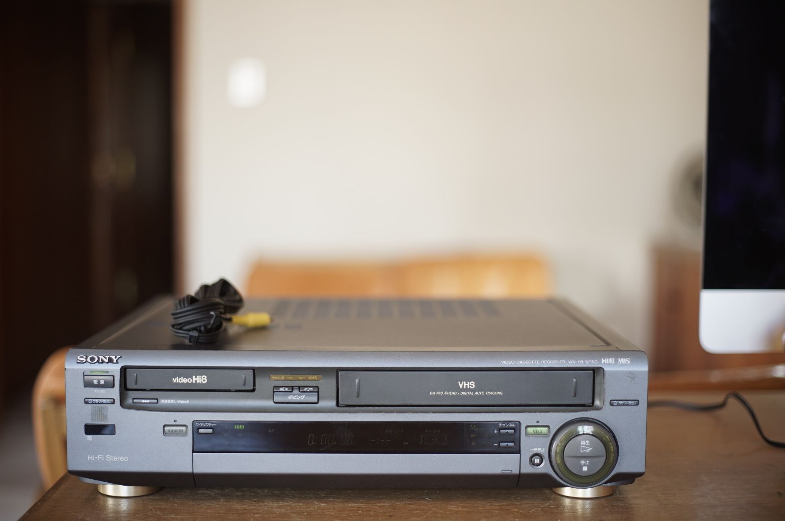 SONY Hi8/VHS Wビデオデッキ WV-H3 動作品 代用リモコン付