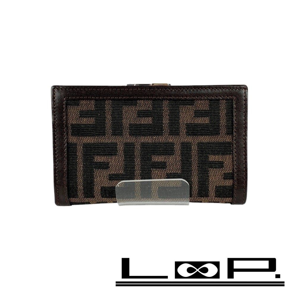 FENDI ガマ口二つ折り財布 フェンディ FFスクエア 二つ折り 財布 ブラック 黒 7M0356AFF2F0GXN 小物