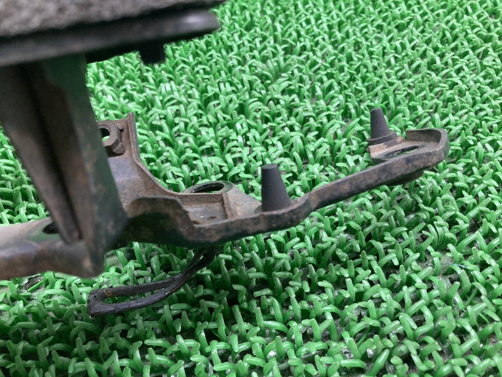 NSR250R メーターステー ホンダ 純正 バイク 部品 MC18 メーターブラケット メータースポンジ 修復素材に 品薄 fF