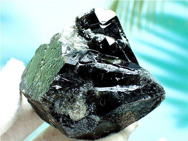 チベット産天然モリオン(黒水晶）原石B85C3/110C26D チベット産天然モリオン(黒水晶）原石B85C3/110C26D - メルカリ