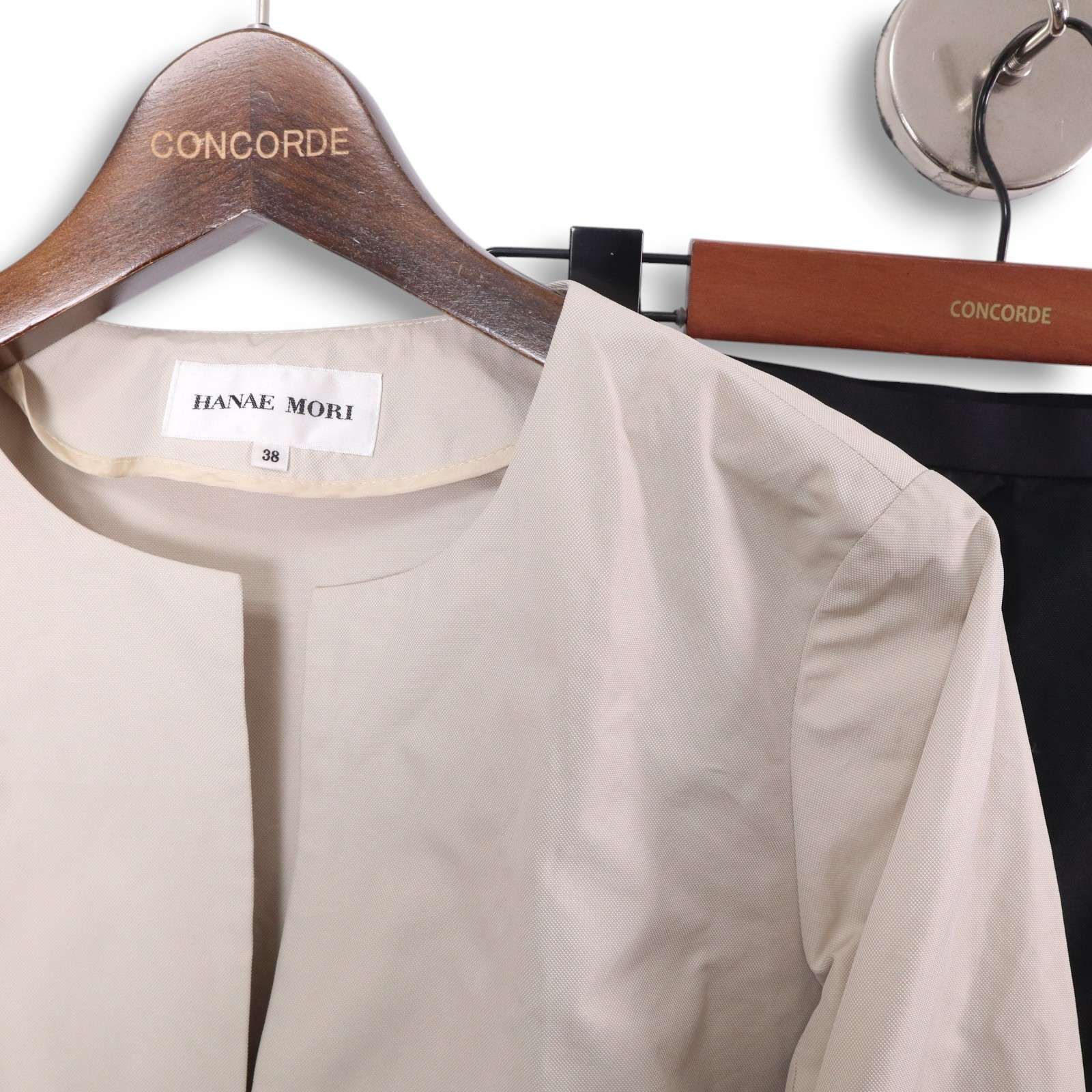 ★美品★ HANAE  MORIセットアップ　ジャケット　スカート38 HANAE MORI ハナエモリ 通年☆ バイカラー セットアップ ノー