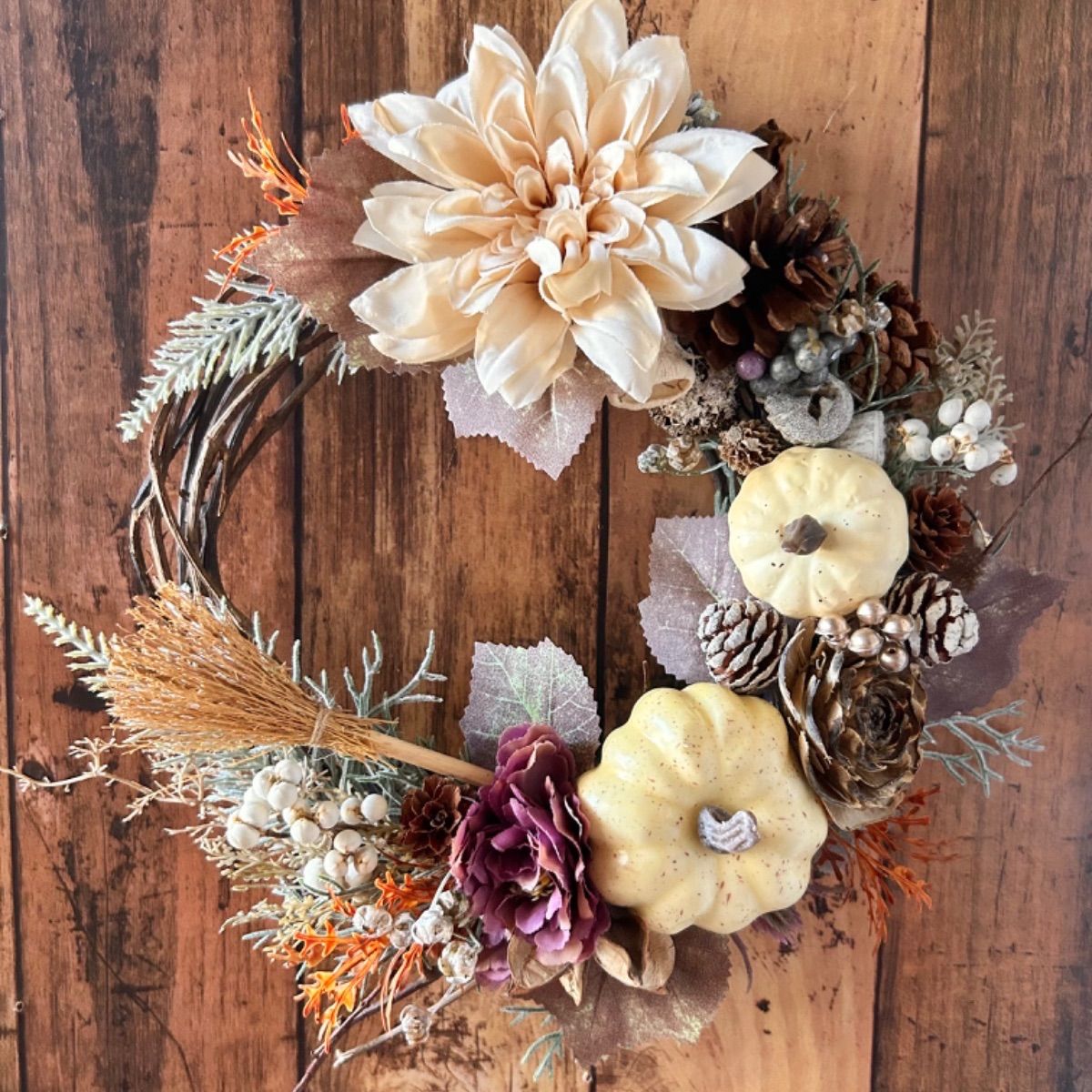 リース107(ハロウィン) フラワーリース 涼を求めて7 ハロウィンリース