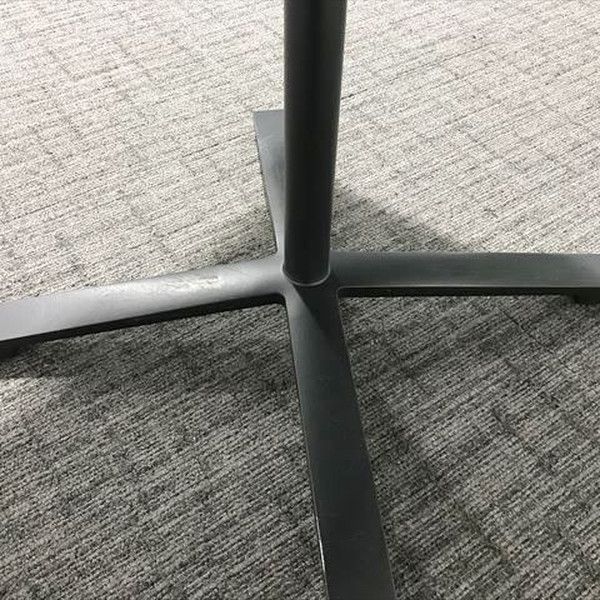 ブラウン