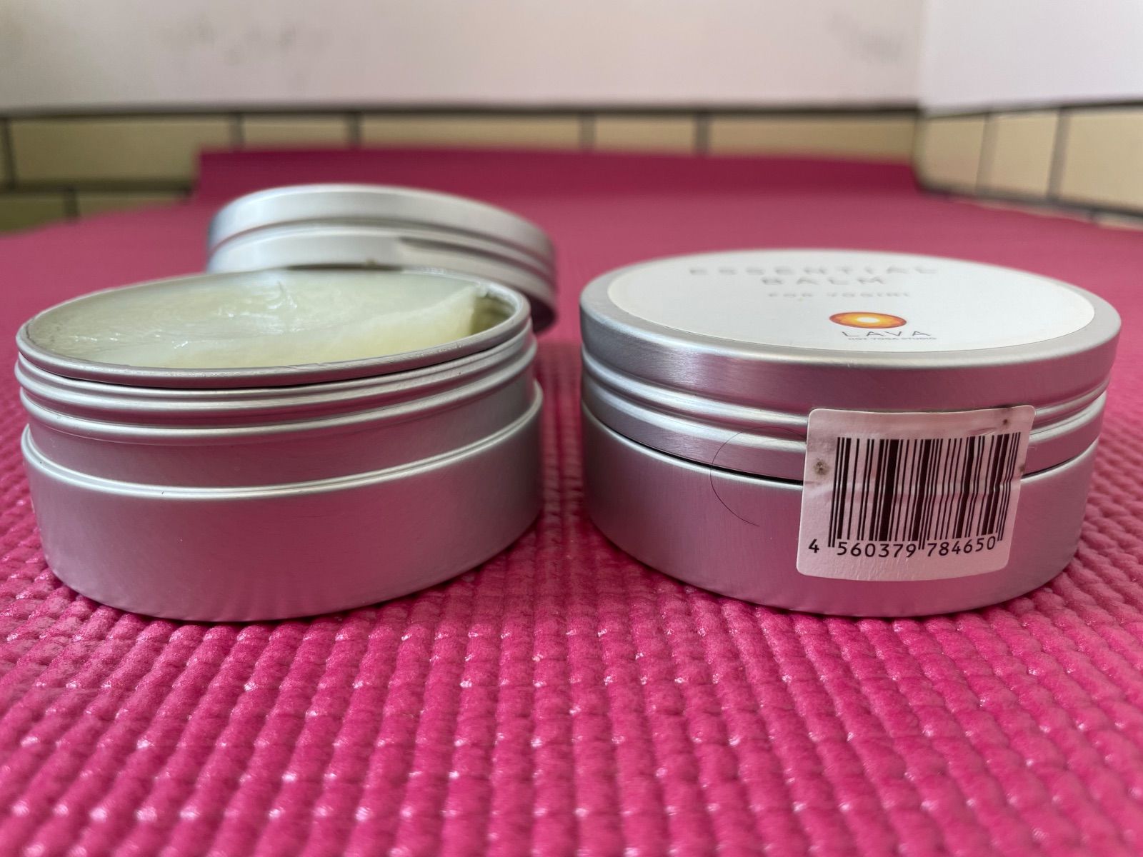 美品❗️ LAVA ヨガマット & ESSENTIAL BALM 2個 🉐セット 収納