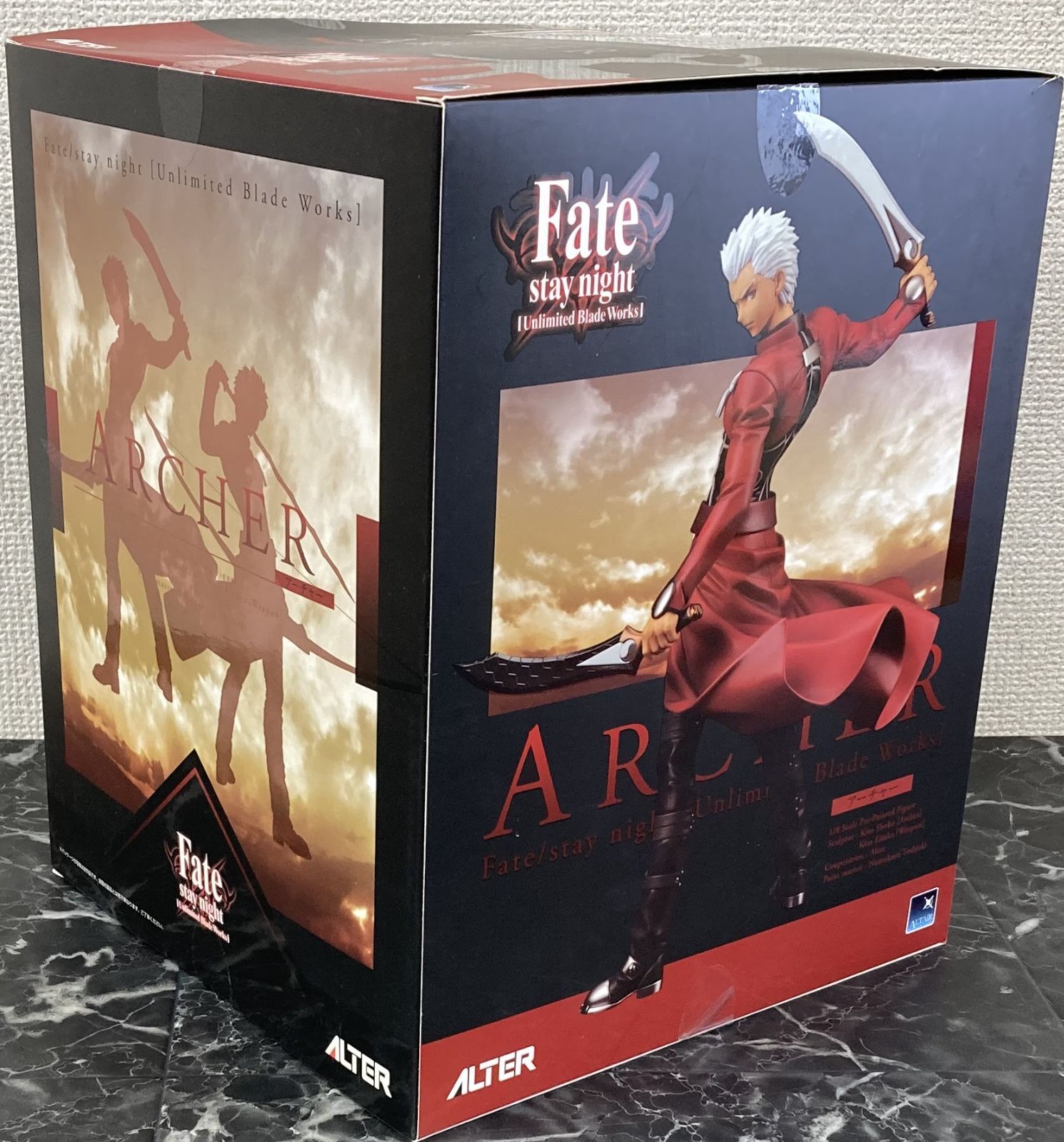 27. Fate stay night Unlimited Blade Works アーチャー 1/8 完成品フィギュア ※箱ダメージ有 - メルカリ