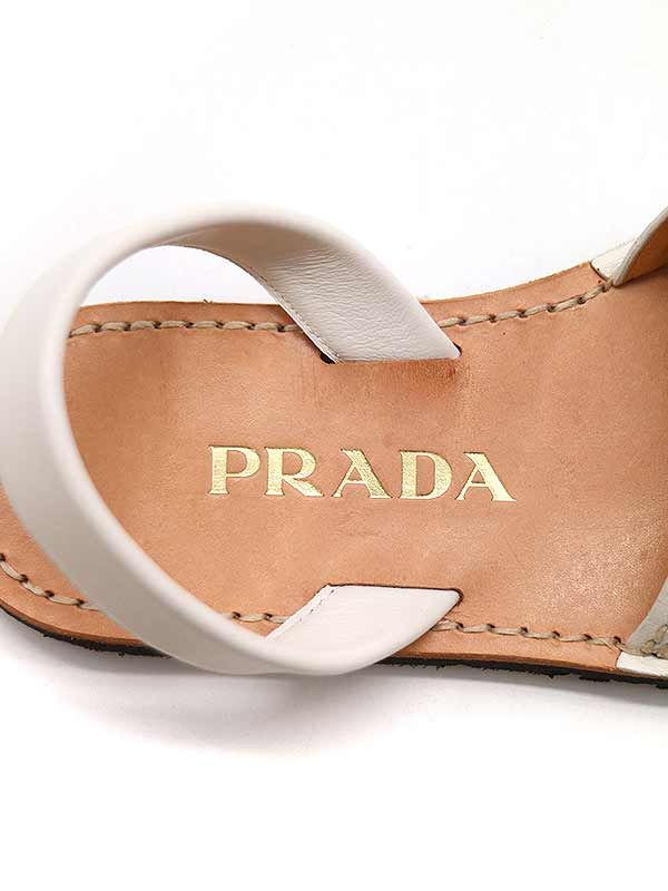 PRADA ホワイトレザーサンダル　36 PRADA プラダ レザーサンダル ホワイト 36 1/2 - メルカリ