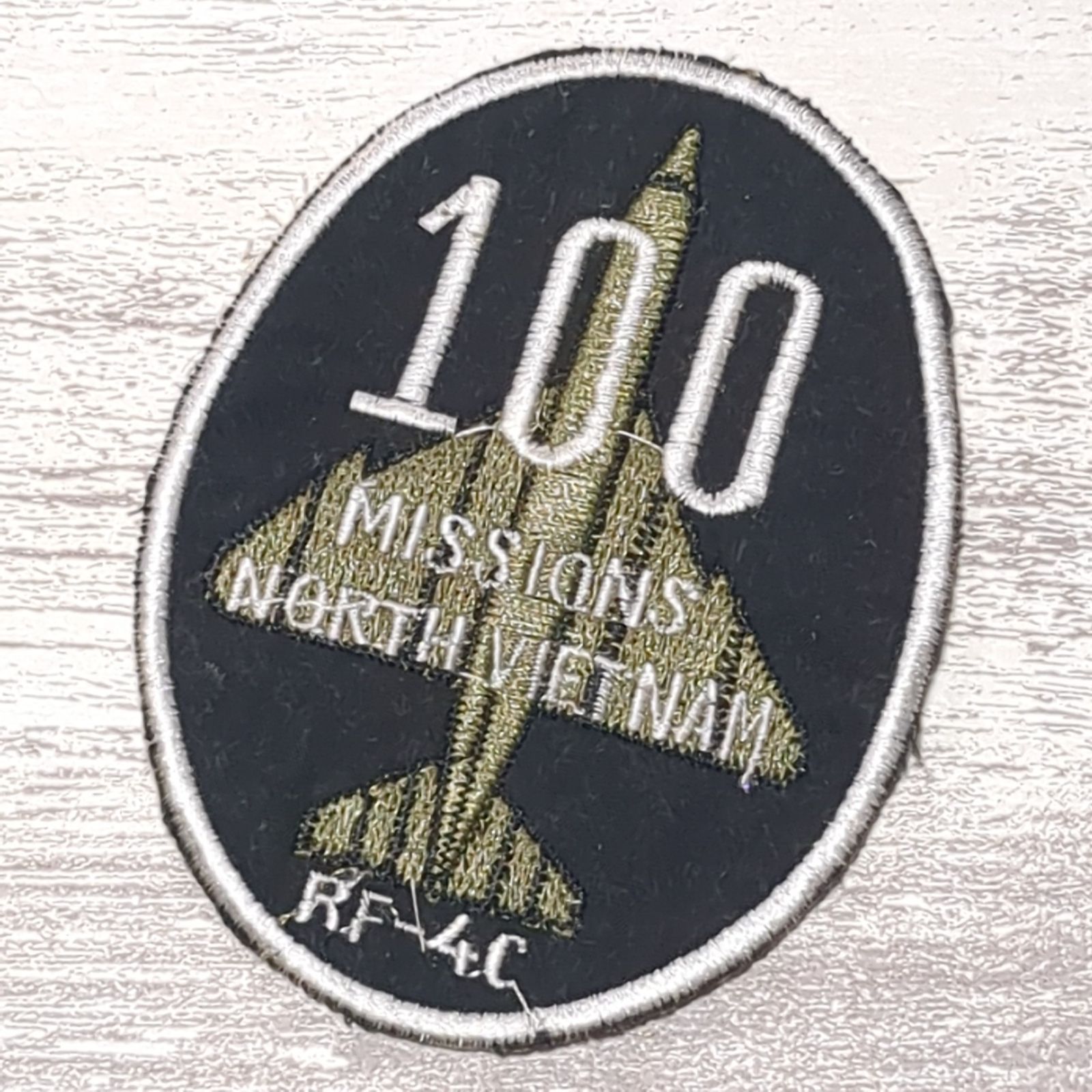 AF12 戦闘機 ベトナム 戦争 ワッペン 空挺 100 MISSIONS NORTH VIETNAM