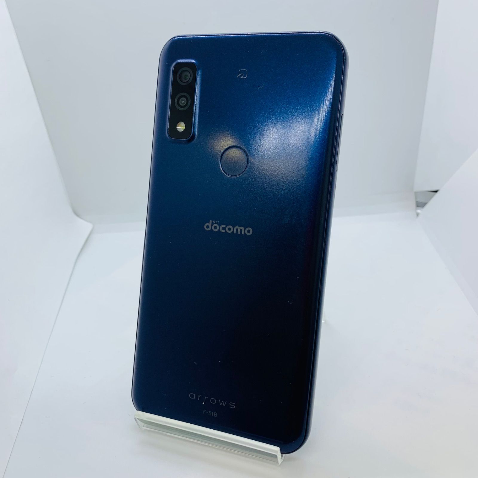 スマートフォン・携帯電話 arrows パープルF-51B 本体