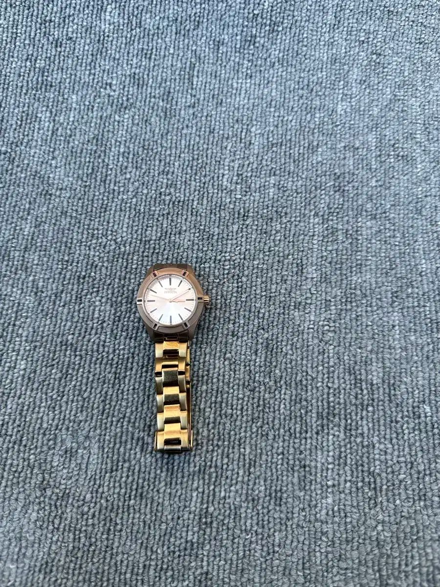 エレガンスの 頂点 INVICTA インビクタ プロ ダイバー ローズゴールド 女性 時計 18031 営業
