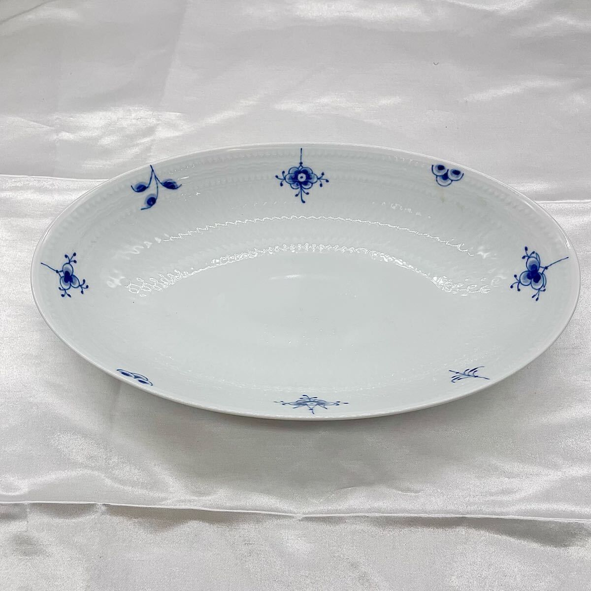 【希少品】ロイヤルコペンハーゲン ブルーフルーテッド バターナイフ 希少品】ロイヤルコペンハーゲン ブルーフルーテッド バター